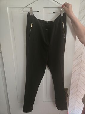 Black Women's Slim Zip Pocket Pants
